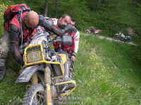 R100GS R100 GS
